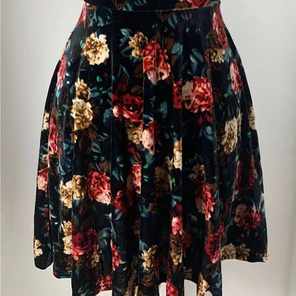 Women’s Dress Bundle Boohoo Loststock Dorothy Perkins Select UK6 With 4 Dresses - Picture 7 of 17